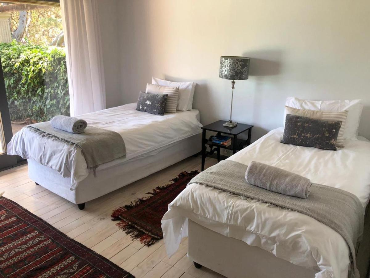 Watermill Studios Gordonʼs Bay エクステリア 写真